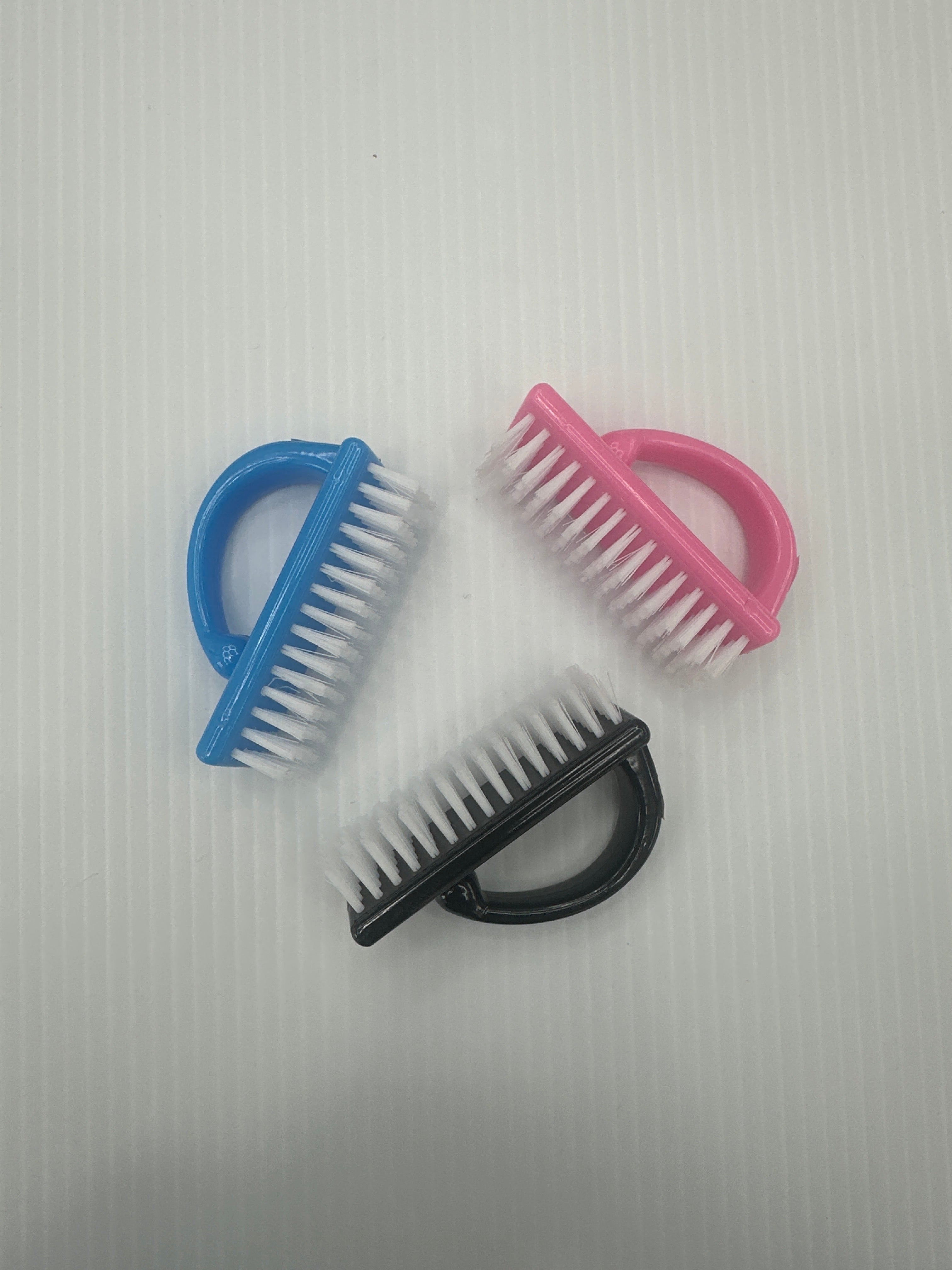 DL Professional Nail Brushes Assorted Colors
